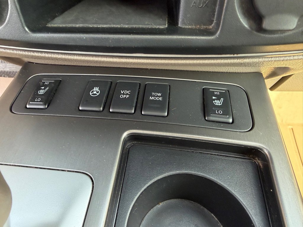 Used 2011 Nissan Armada Platinum w/ 2nd Row Captain Seat Pkg image 35