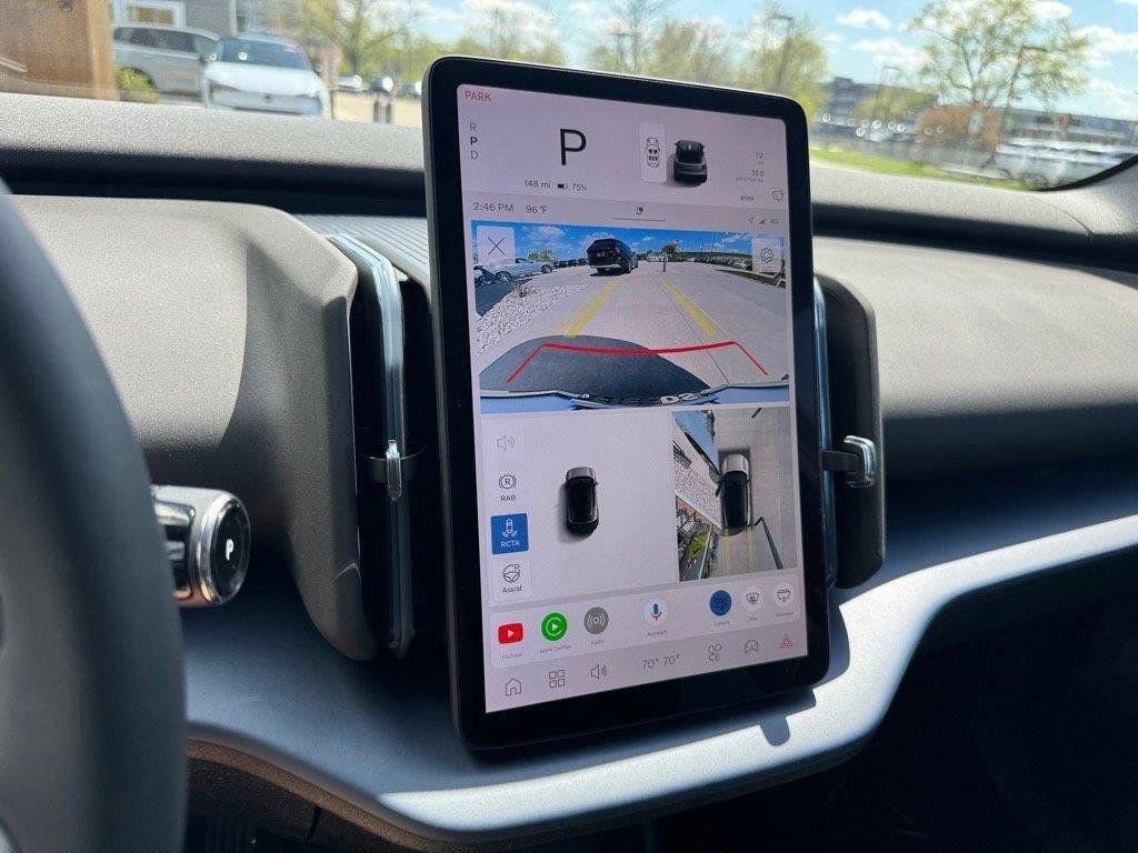 Used 2025 Volvo EX30 Ultra image 9