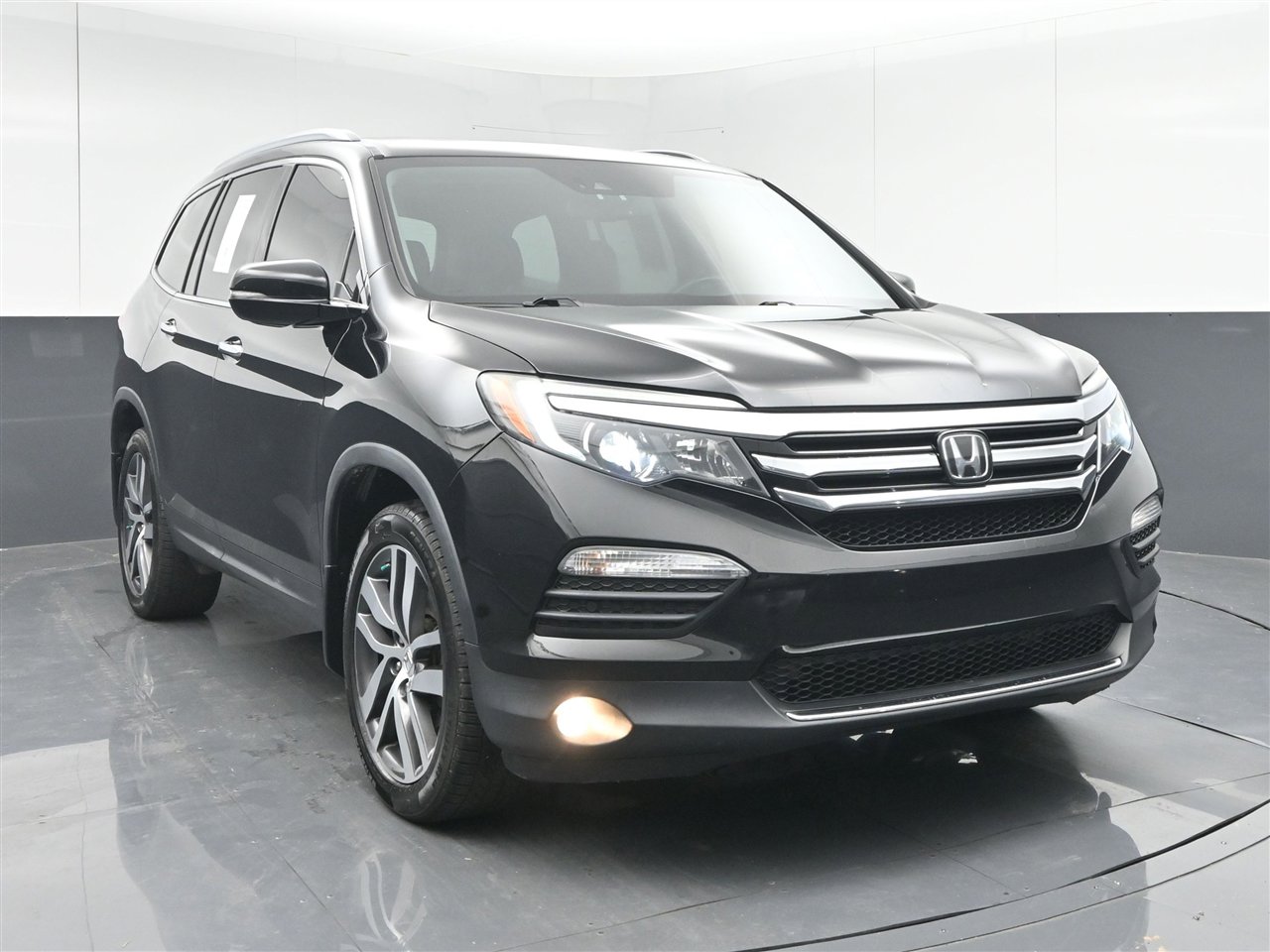 Used 2017 Honda Pilot Elite