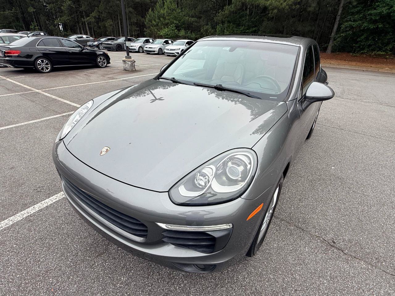 Used 2016 Porsche Cayenne AWD/4WD image 30