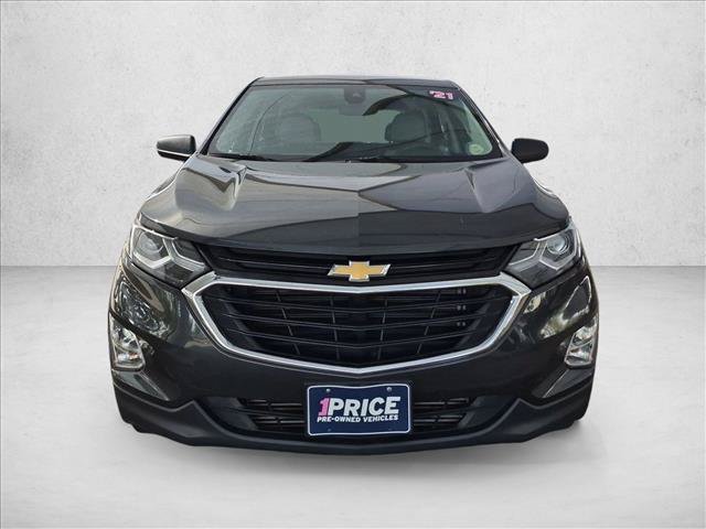 Used 2021 Chevrolet Equinox LS AWD/4WD image 2