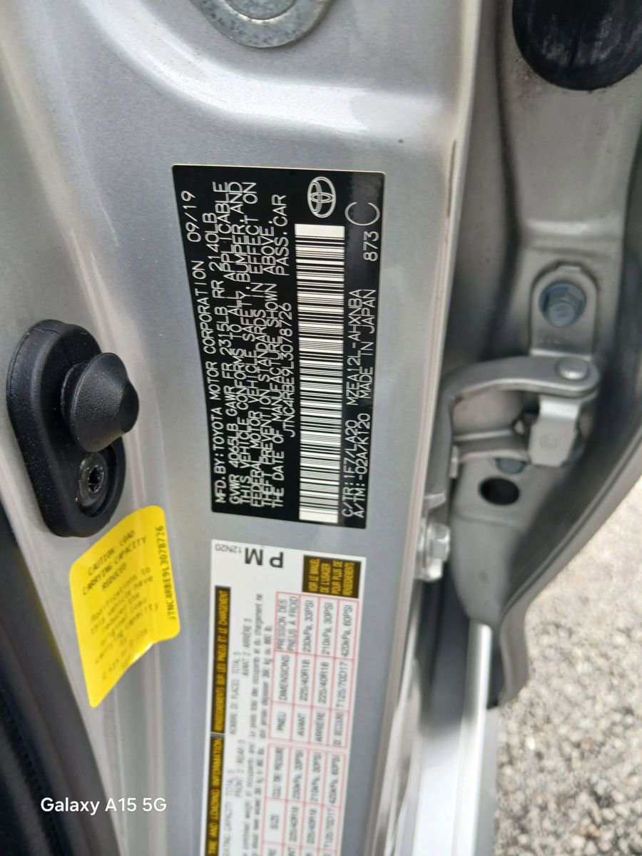 Used 2020 Toyota Corolla XSE image 41