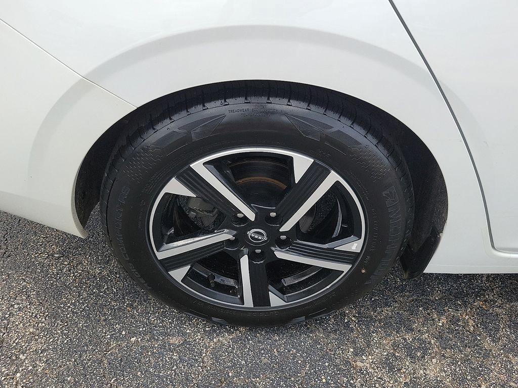 Used 2024 Nissan Sentra SV FWD image 7