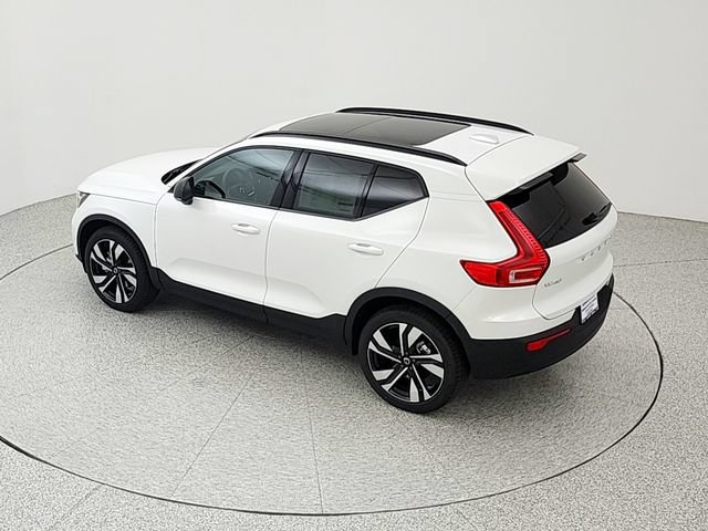 New 2026 Volvo XC40 B5 Ultra w/ Protection Package Premier AWD/4WD image 35