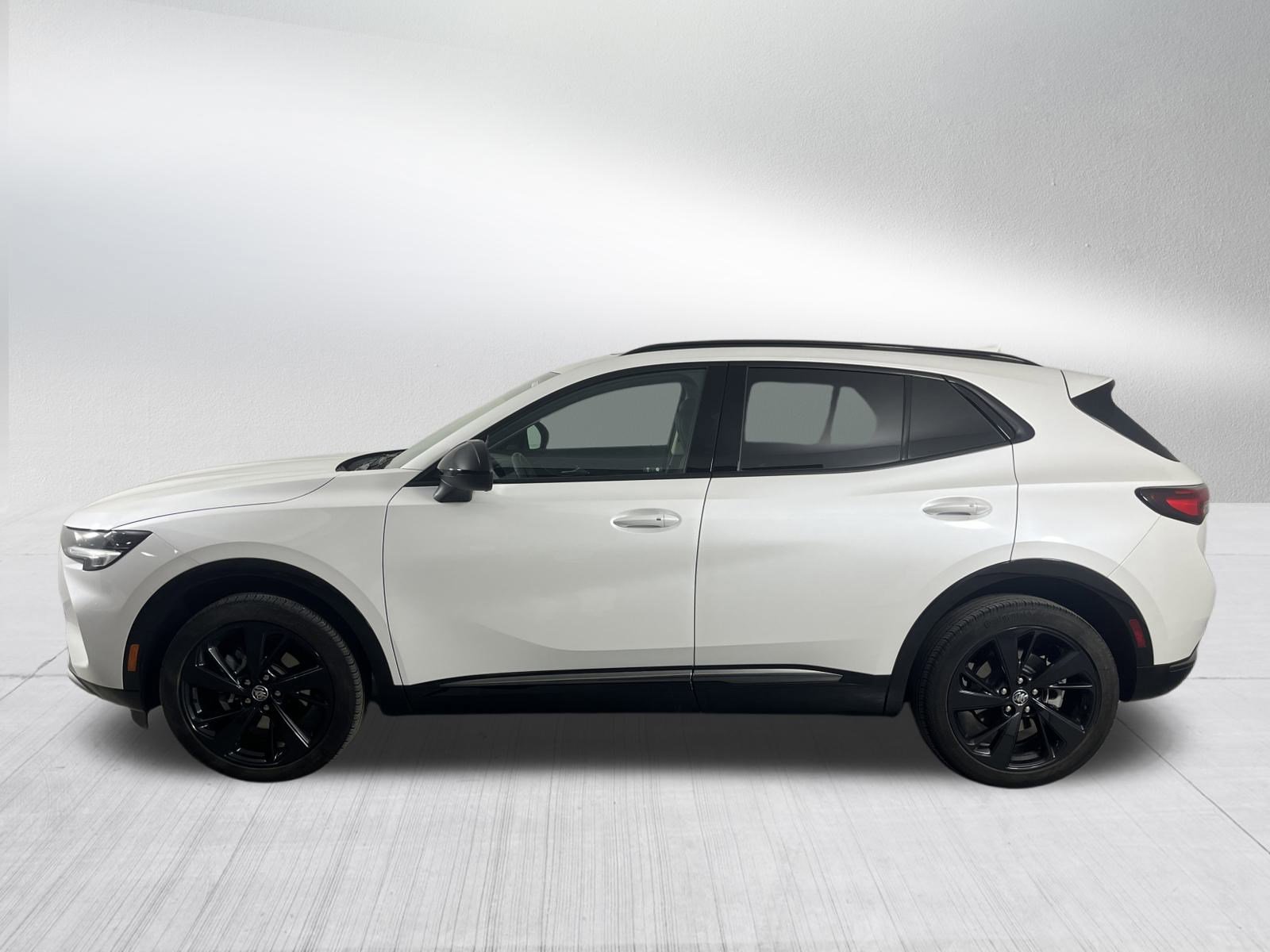 Used 2023 Buick Envision Essence w/ Sport Touring Package image 4