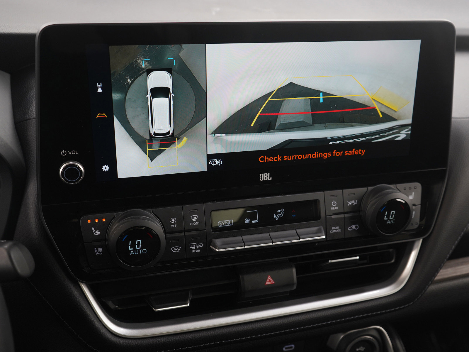 Used 2024 Toyota Grand Highlander Limited image 27