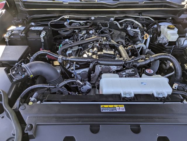 Used 2024 Toyota Tacoma TRD Off-Road image 33