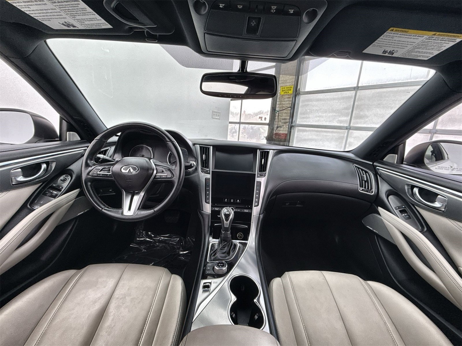 Used 2017 INFINITI Q60 3.0t w/ Cargo Package image 21