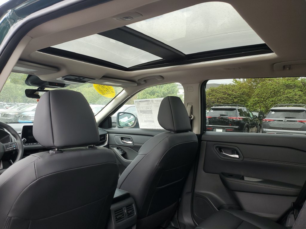 New 2026 Nissan Rogue Dark Armor FWD image 13