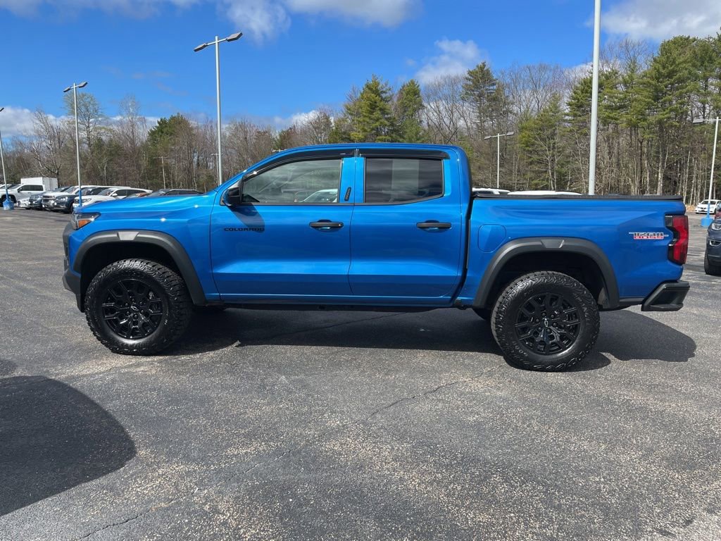 Used 2023 Chevrolet Colorado Trail Boss w/ Technology Package AWD/4WD image 3