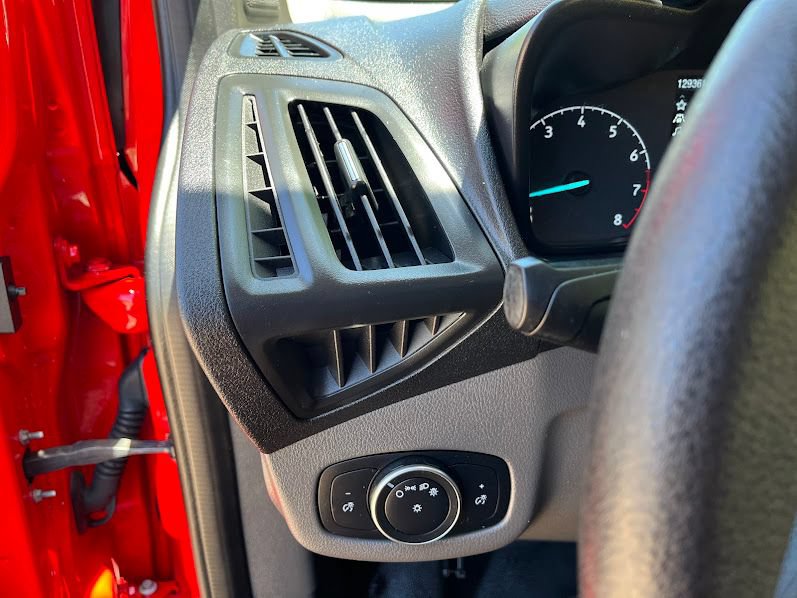 Used 2020 Ford Transit Connect XL FWD image 11