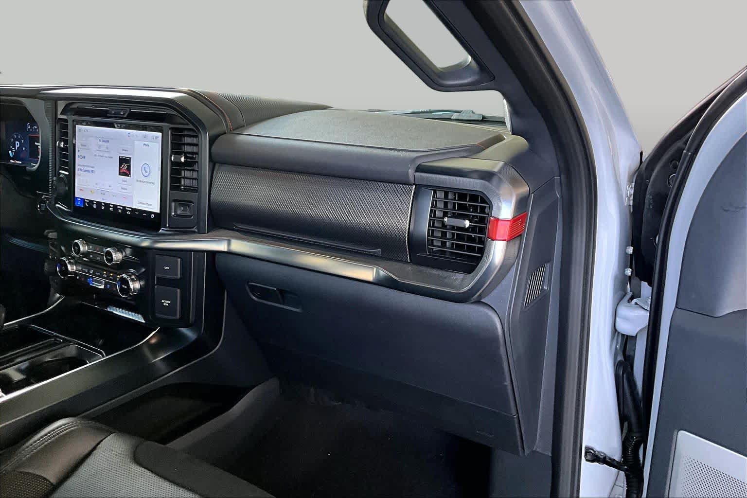 Used 2025 Ford F150 Raptor AWD/4WD image 19