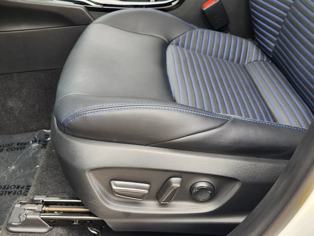 Used 2023 Toyota Corolla Cross AWD Hybrid w/ Convenience Package image 18