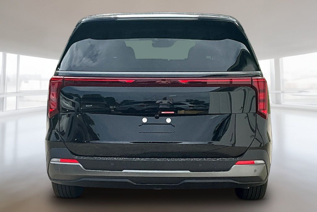 New 2027 Kia Carnival SX FWD image 4