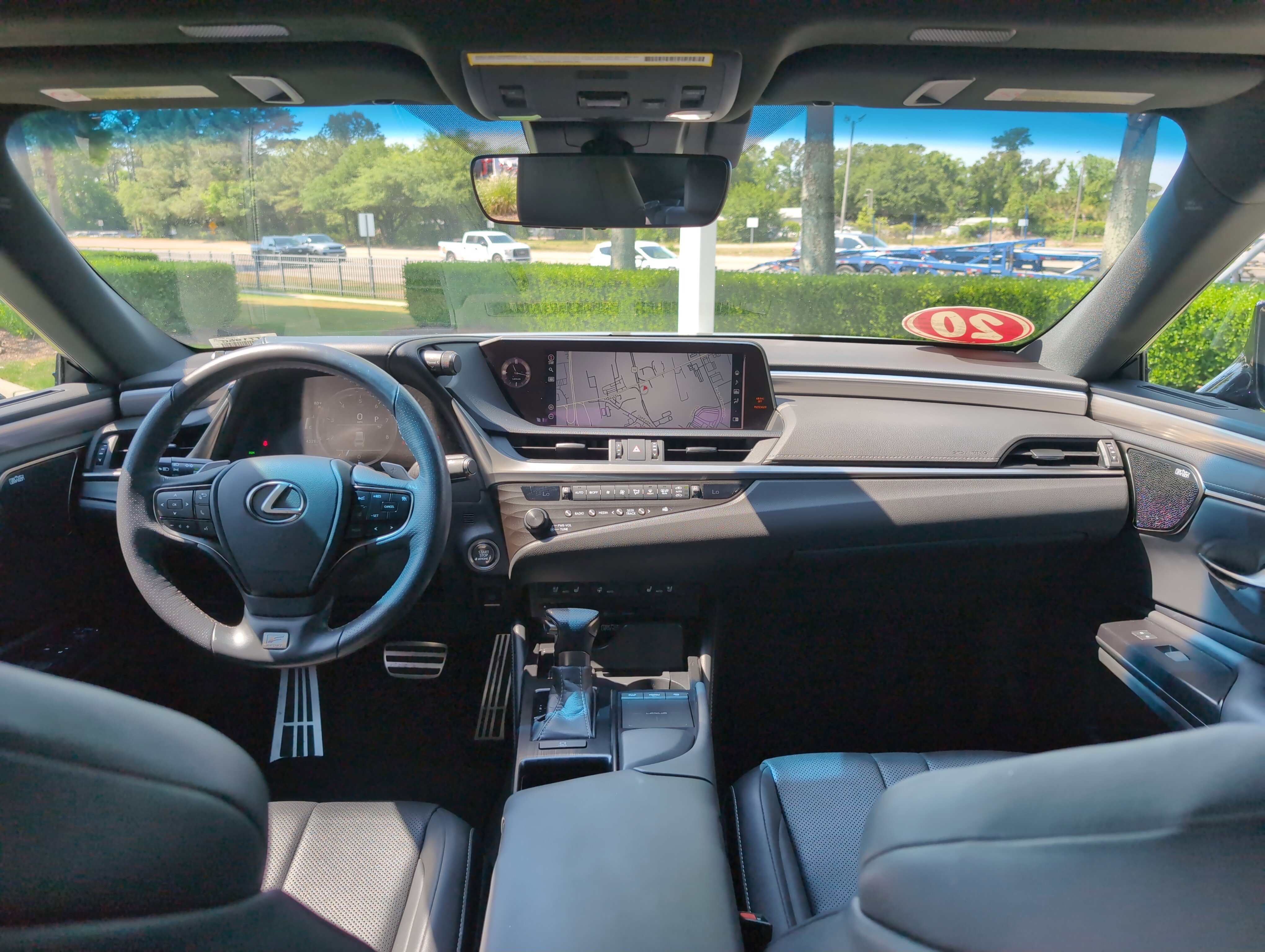 Used 2020 Lexus ES 350 F Sport w/ Accessory Package FWD image 29