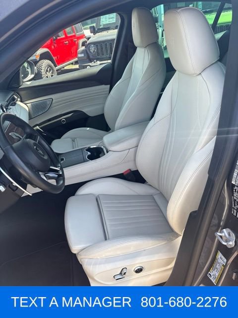 Used 2023 Maserati Grecale Modena AWD/4WD image 15