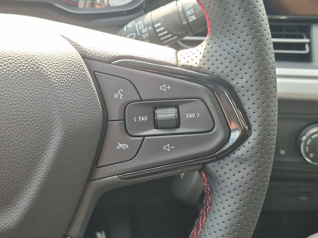 New 2026 Chevrolet Trax RS w/ Driver Confidence Package FWD image 14