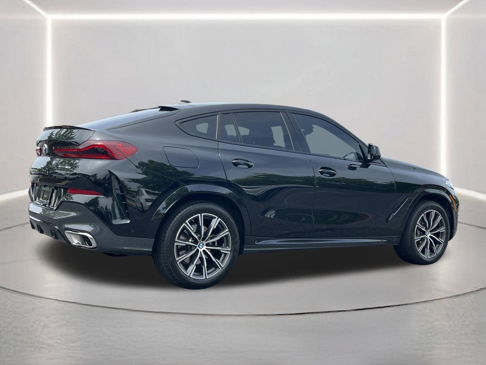 Used 2026 BMW X6 xDrive40i AWD/4WD image 30