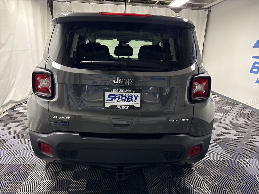 Used 2019 Jeep Renegade Sport w/ Sport Appearance Group image 7
