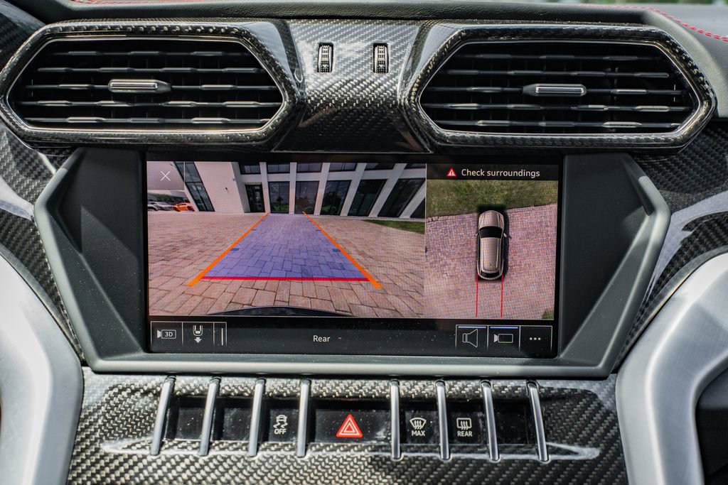 Used 2019 Lamborghini Urus AWD/4WD image 30