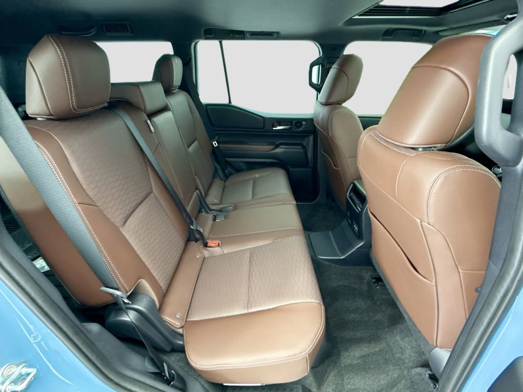 Used 2026 Toyota Land Cruiser w/ Premium Package AWD/4WD image 21