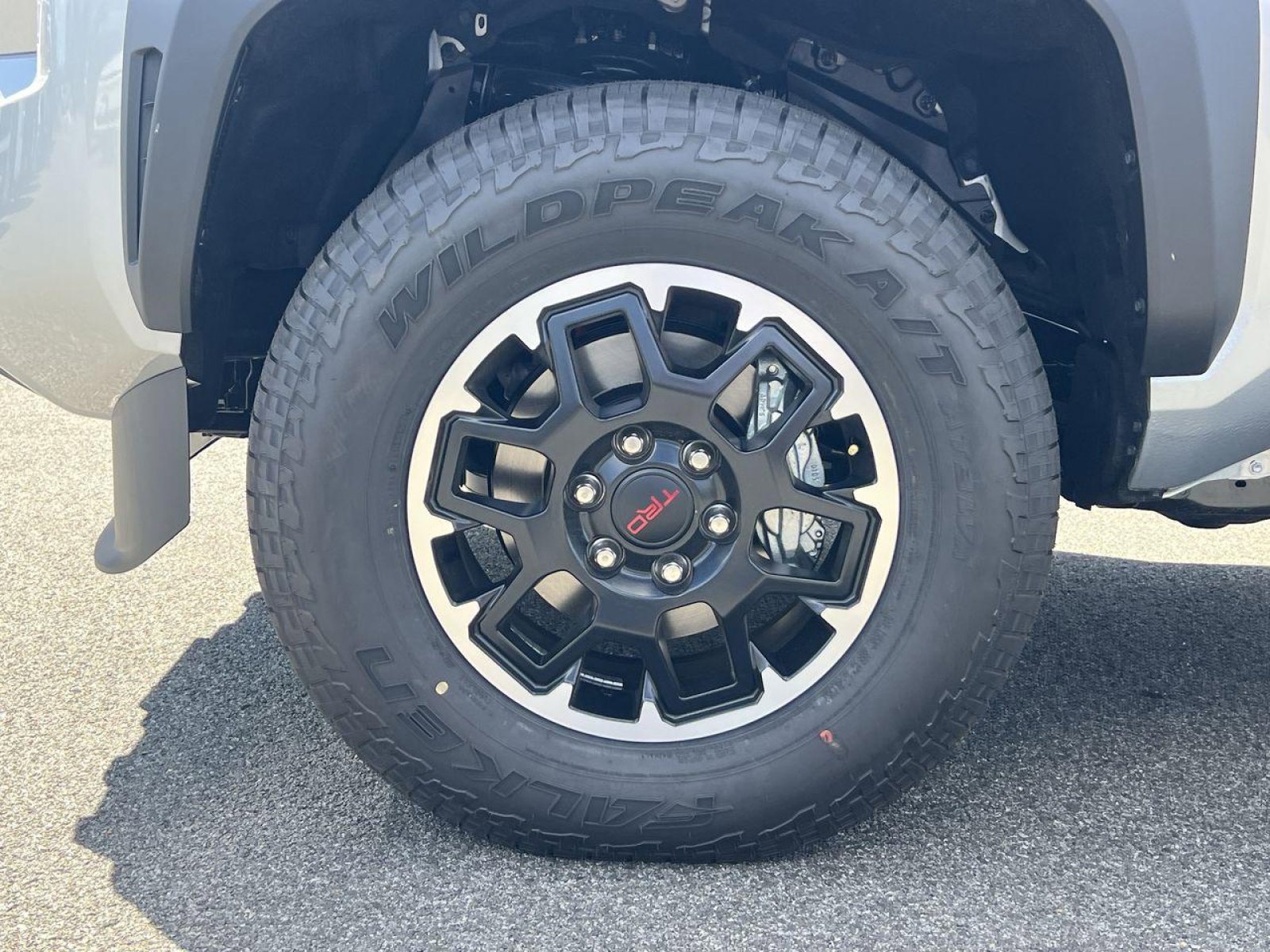 New 2025 Toyota Tacoma TRD Off-Road image 5