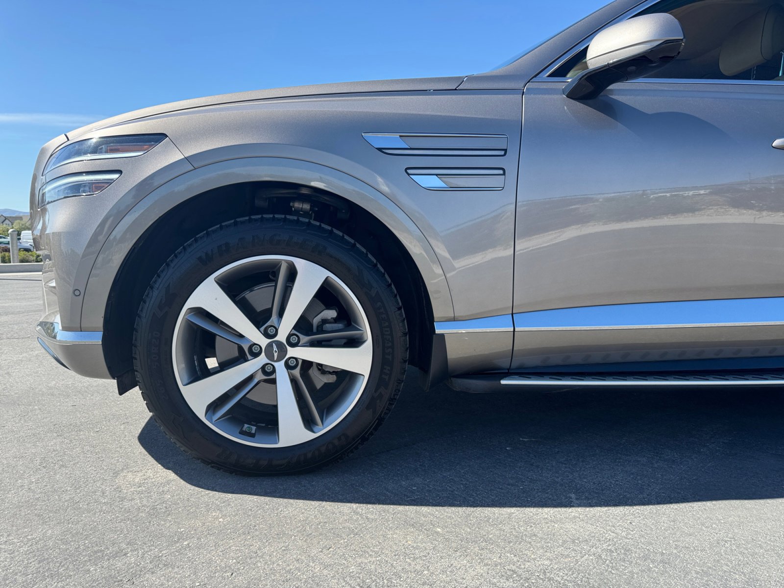 Used 2021 Genesis GV80 2.5T w/ Advanced Package 02 AWD/4WD image 10