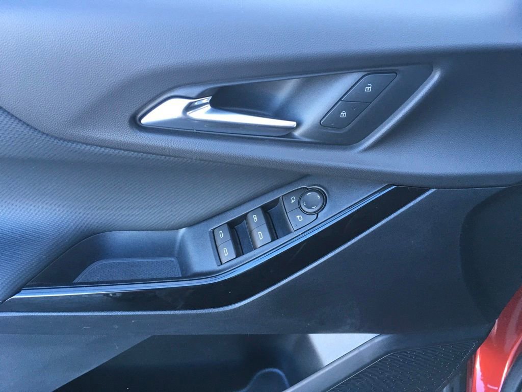 New 2026 Chevrolet Equinox LT w/ Safety and Technology Package image 9