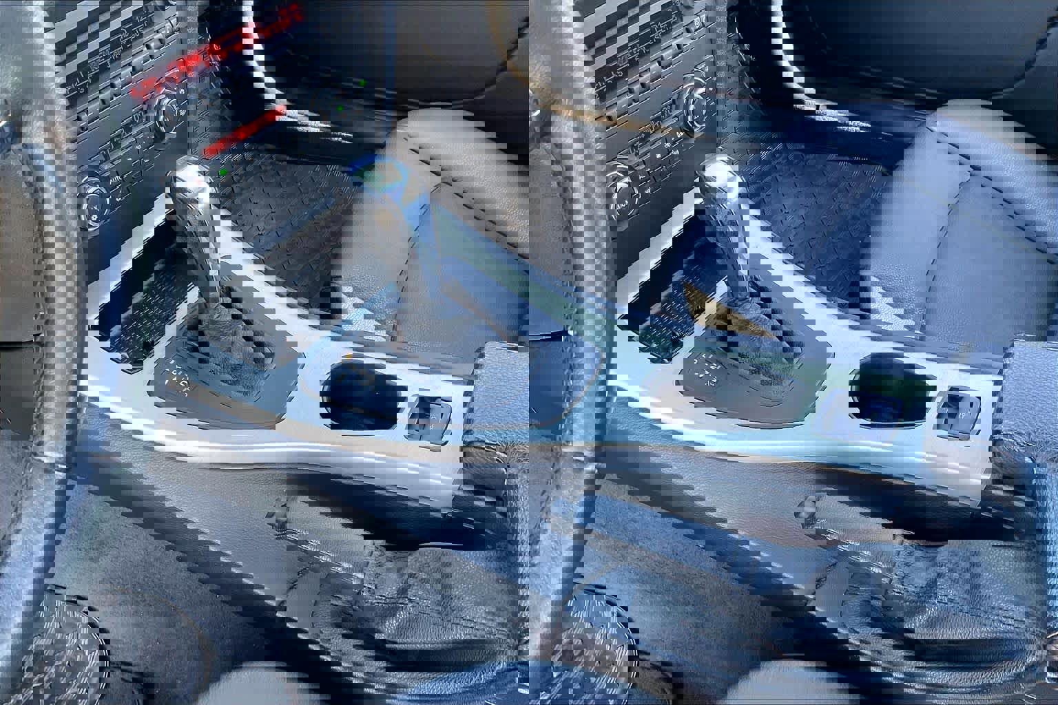 Used 2012 BMW 328i Convertible image 14