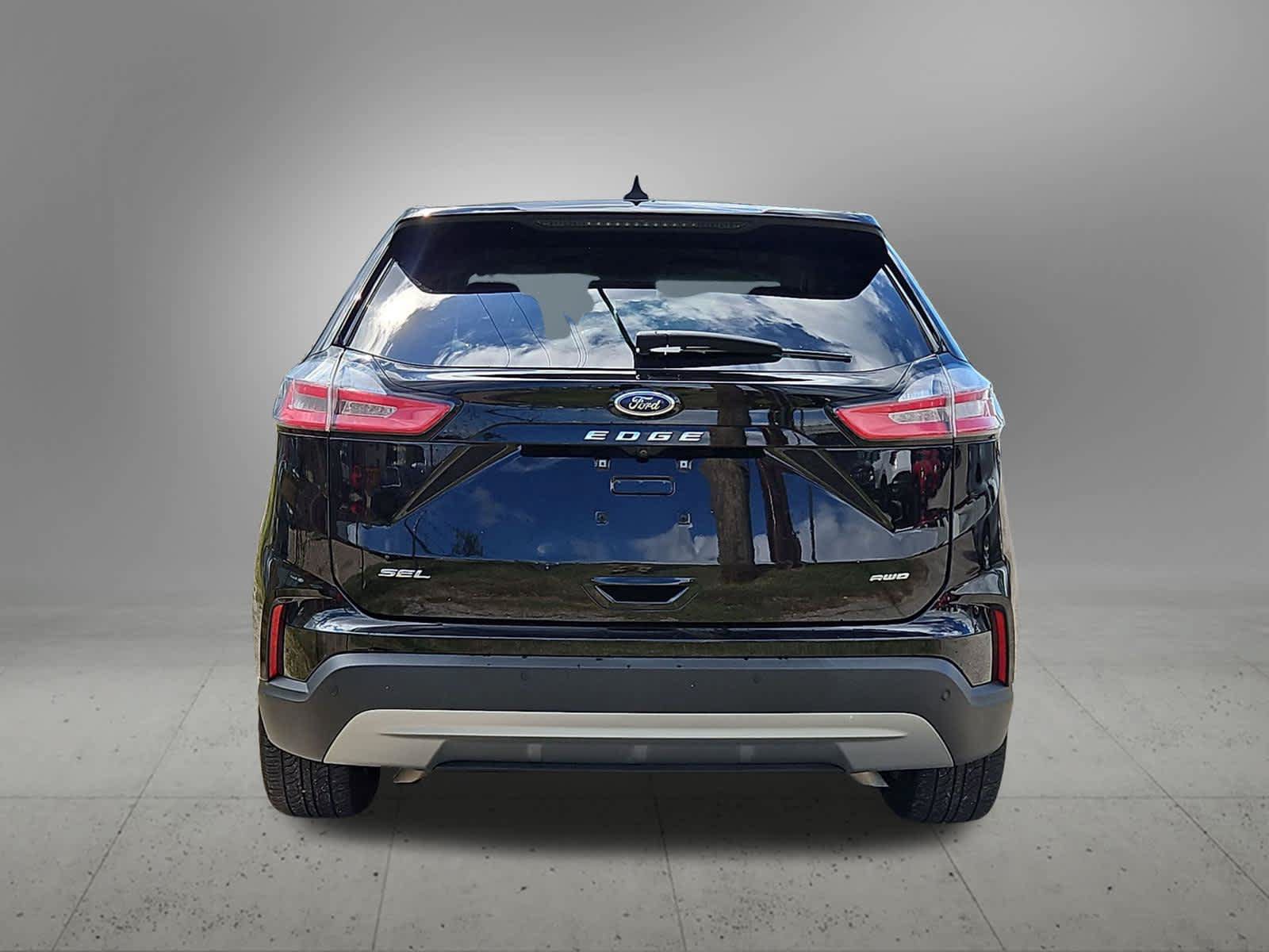 Used 2024 Ford Edge SEL AWD/4WD image 4