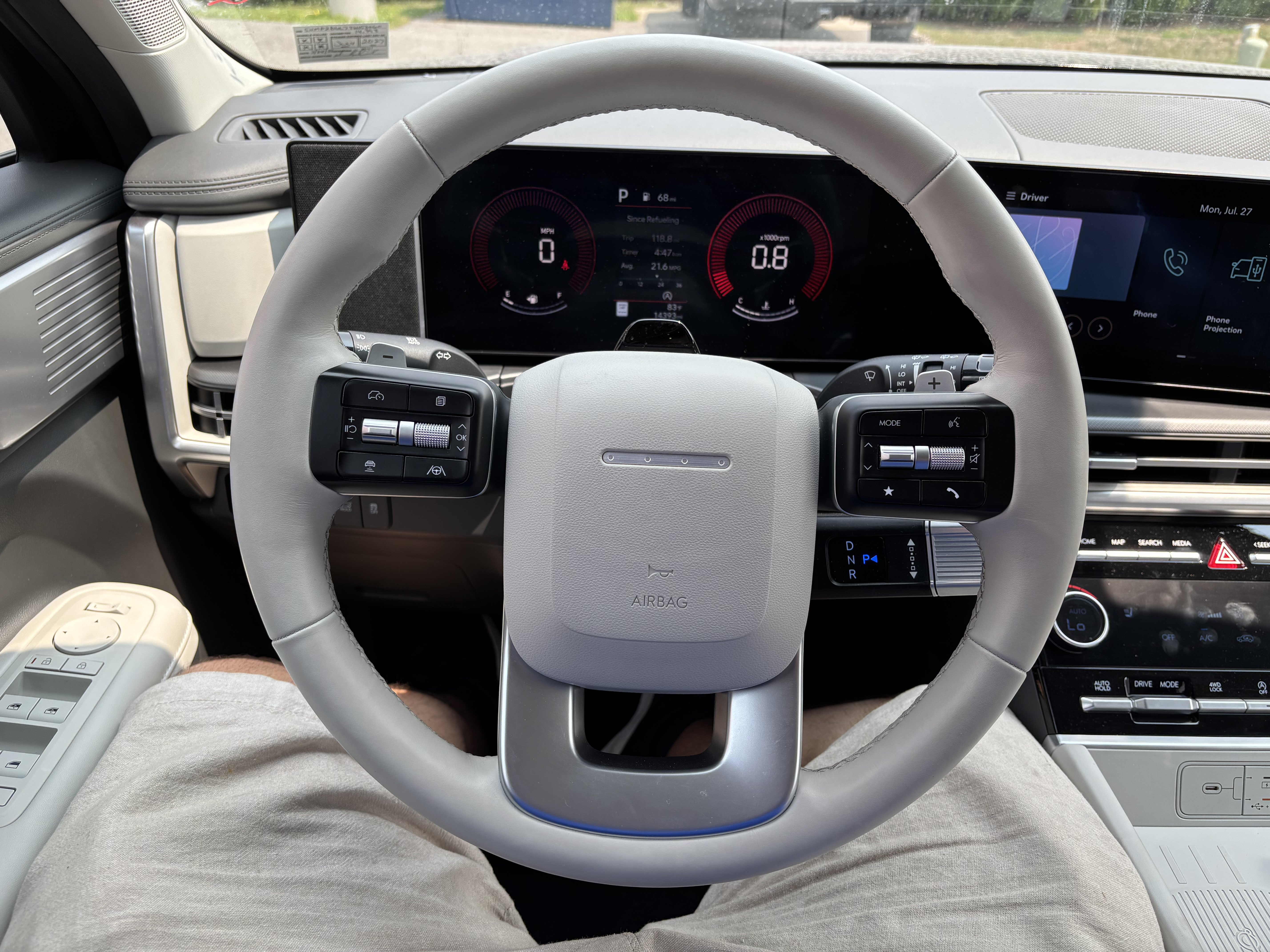 Used 2026 Hyundai Santa Fe SEL AWD/4WD image 19
