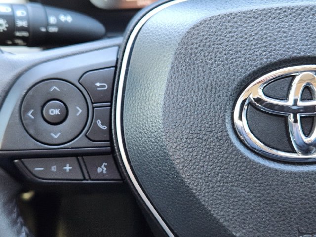 Used 2024 Toyota RAV4 Limited AWD/4WD image 32