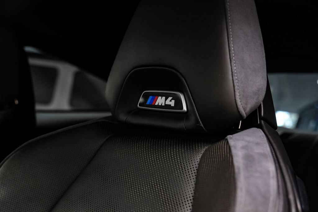 Used 2021 BMW M4 Coupe w/ Executive Package RWD image 42