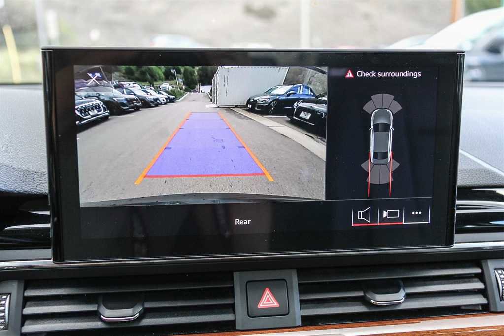 Used 2023 Audi A4 2.0T Premium w/ Convenience Package image 23