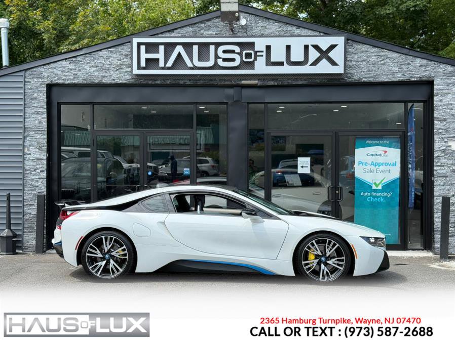 Used 2015 BMW i8 2dr Cpe image 17