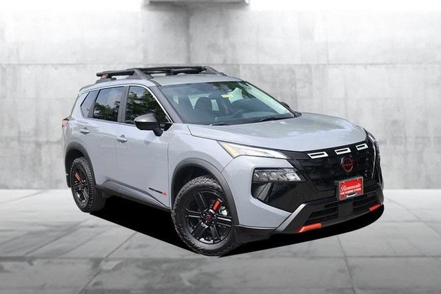 Certified 2025 Nissan Rogue SV AWD/4WD image 2