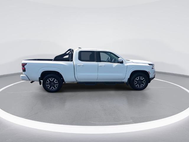 Certified 2022 Nissan Frontier SV w/ Technology Package AWD/4WD image 9