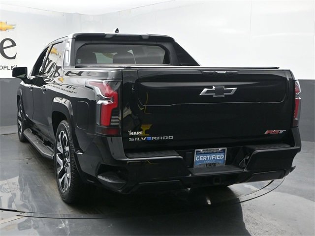 Certified 2024 Chevrolet Silverado EV RST image 34