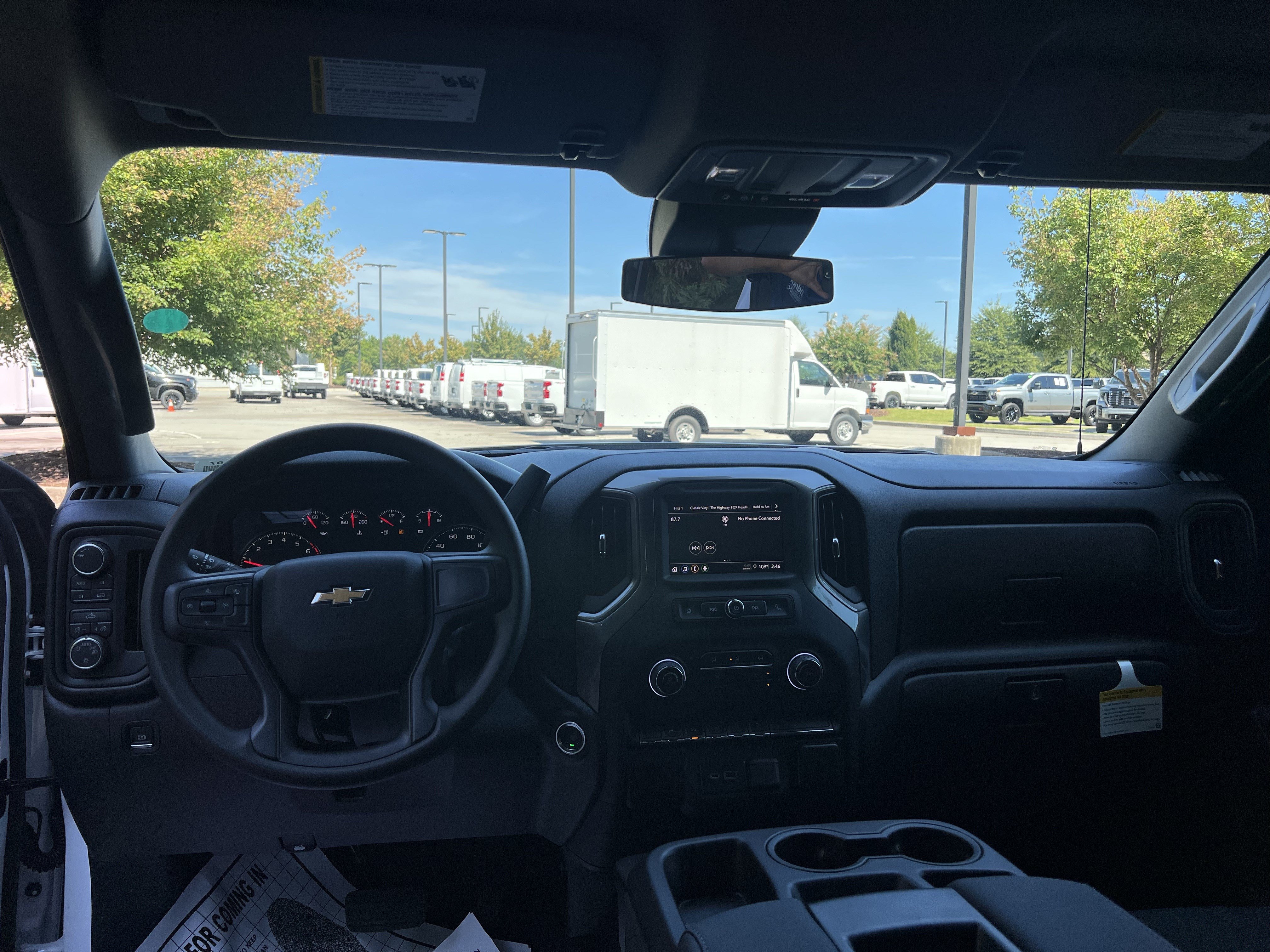 New 2026 Chevrolet Silverado 1500 Custom w/ Turbomax Blackout Package AWD/4WD image 32