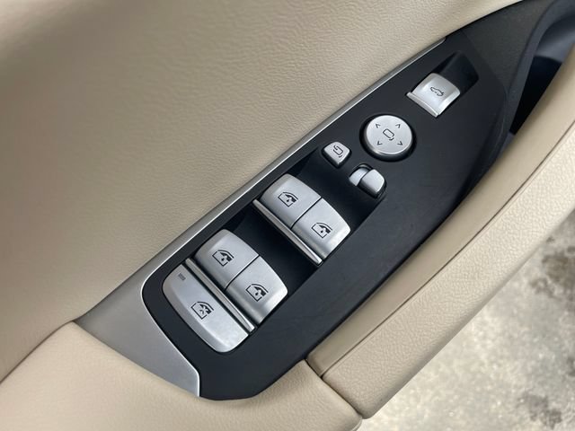Used 2023 BMW X3 xDrive30i w/ Convenience Package AWD/4WD image 21
