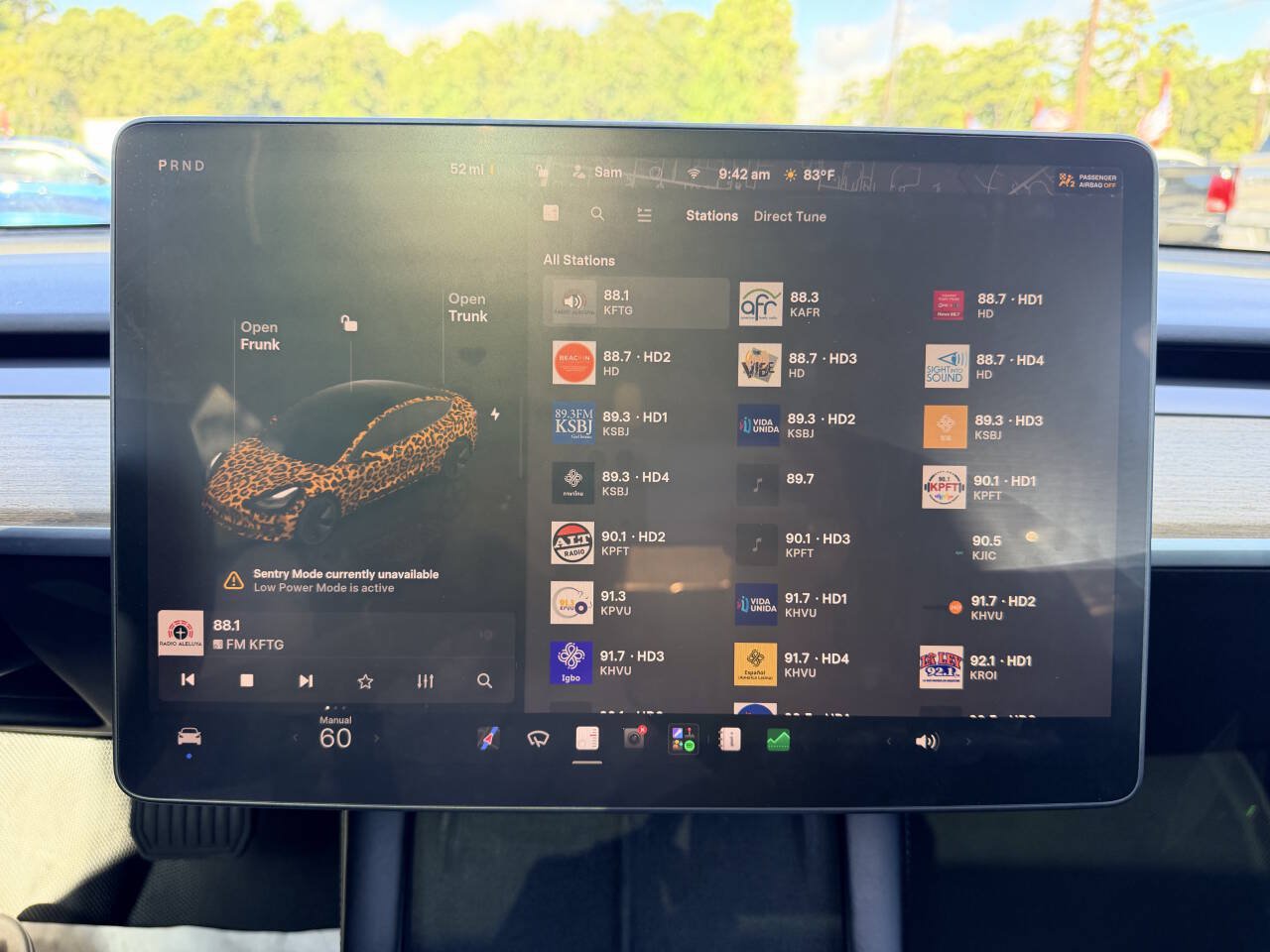 Used 2022 Tesla Model 3 Long Range AWD/4WD image 27