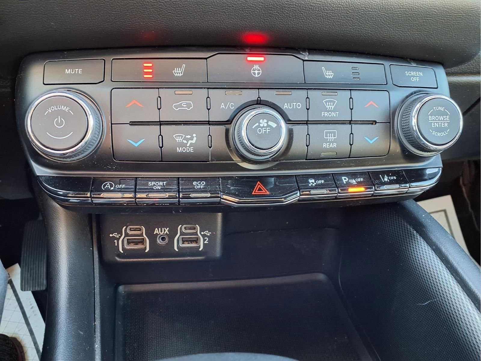 Used 2022 Dodge Durango GT image 9