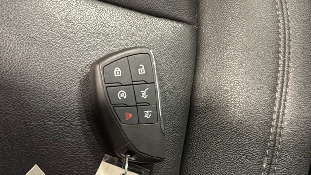 Used 2023 Chevrolet Tahoe Z71 w/ Luxury Package AWD/4WD image 38