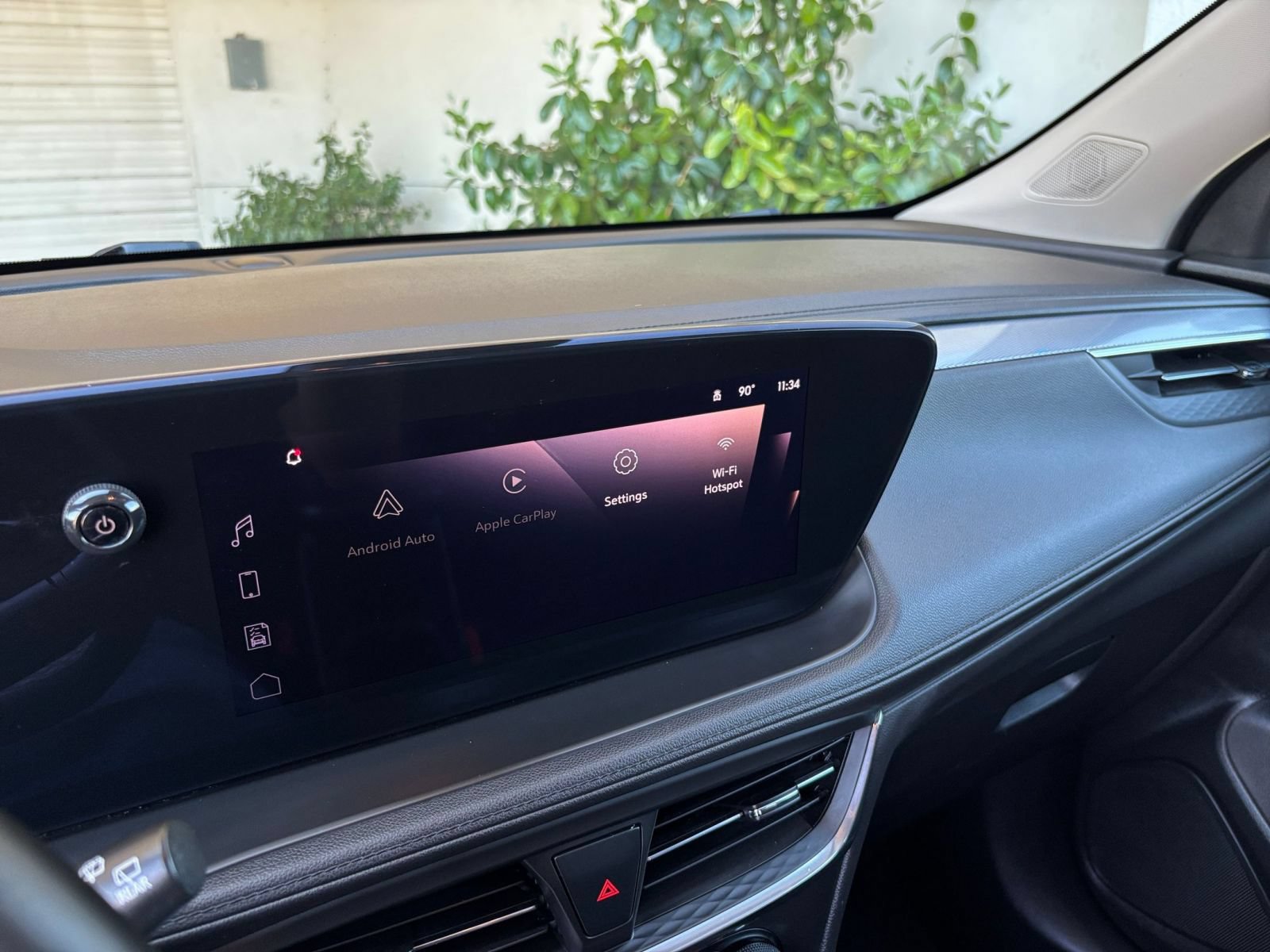 Used 2025 Buick Encore GX Preferred AWD/4WD image 19
