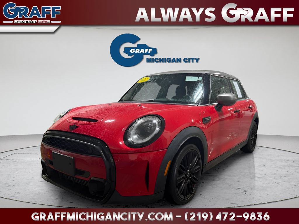 Used 2022 MINI Cooper S FWD image 1