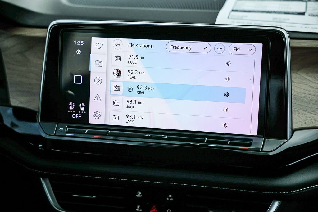 New 2026 Volkswagen Atlas SE image 15