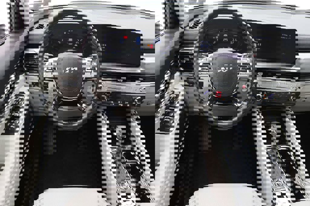 Used 2023 Kia Telluride S w/ S Sunroof Package image 13