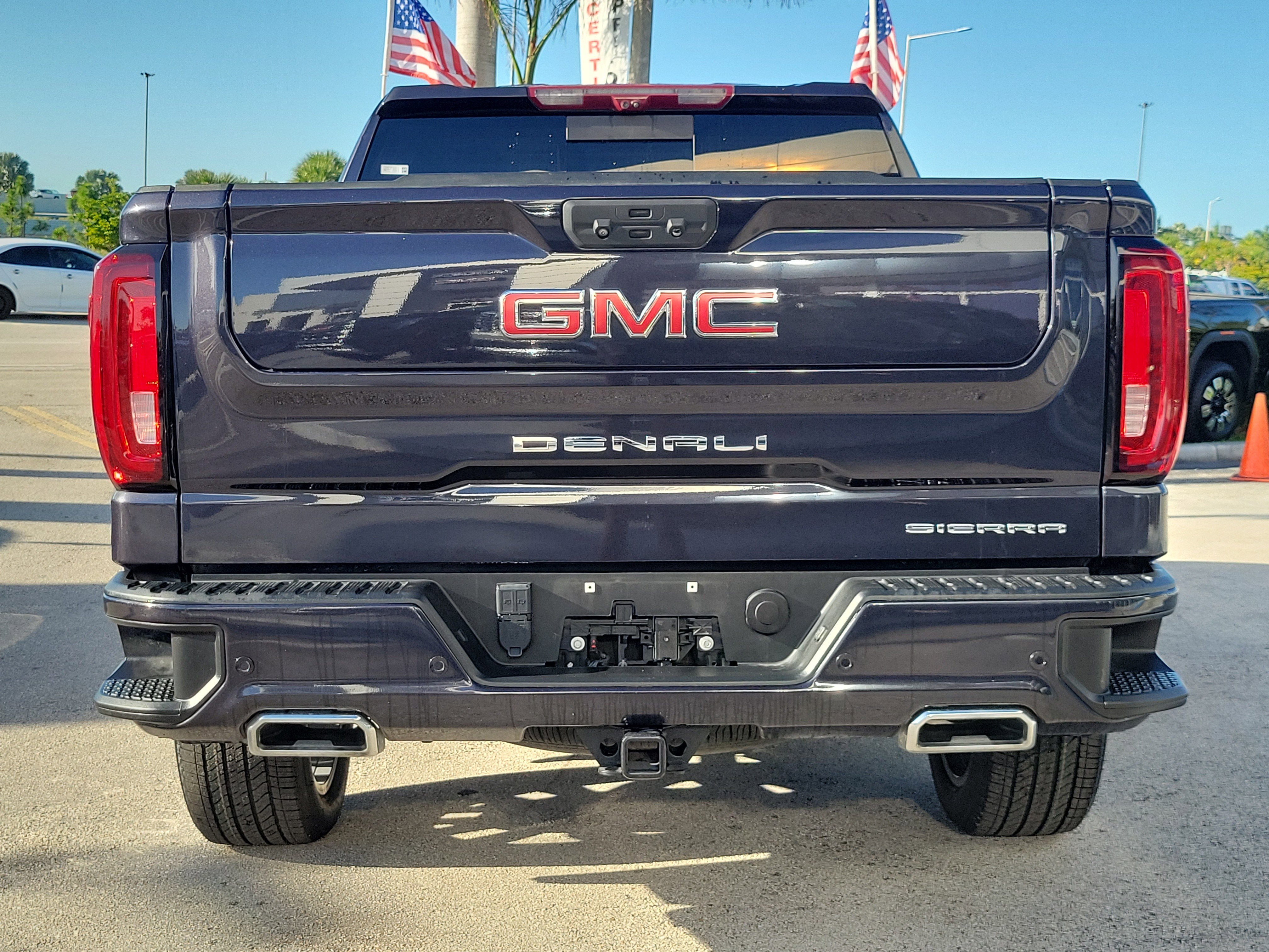 Used 2023 GMC Sierra 1500 Denali w/ Denali Reserve Package image 6