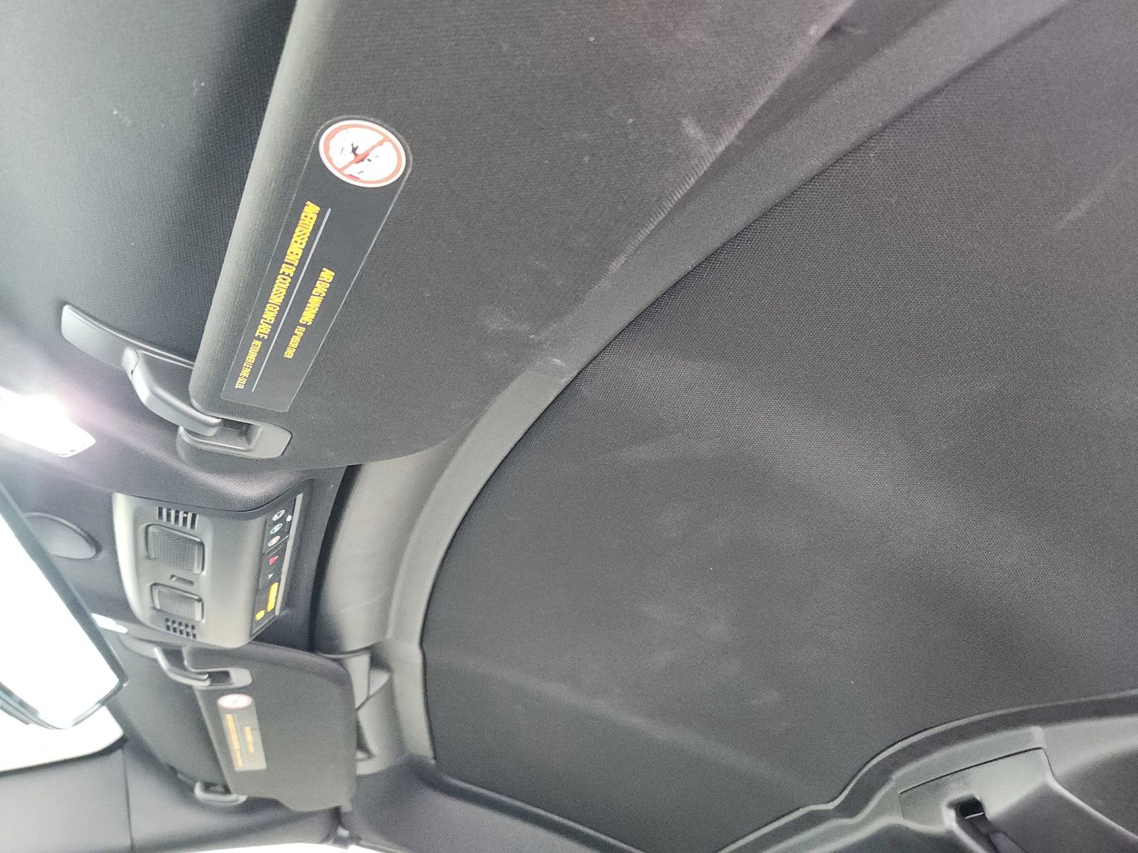 Used 2025 Chevrolet Corvette Stingray Coupe w/ Battery Protection Package image 29