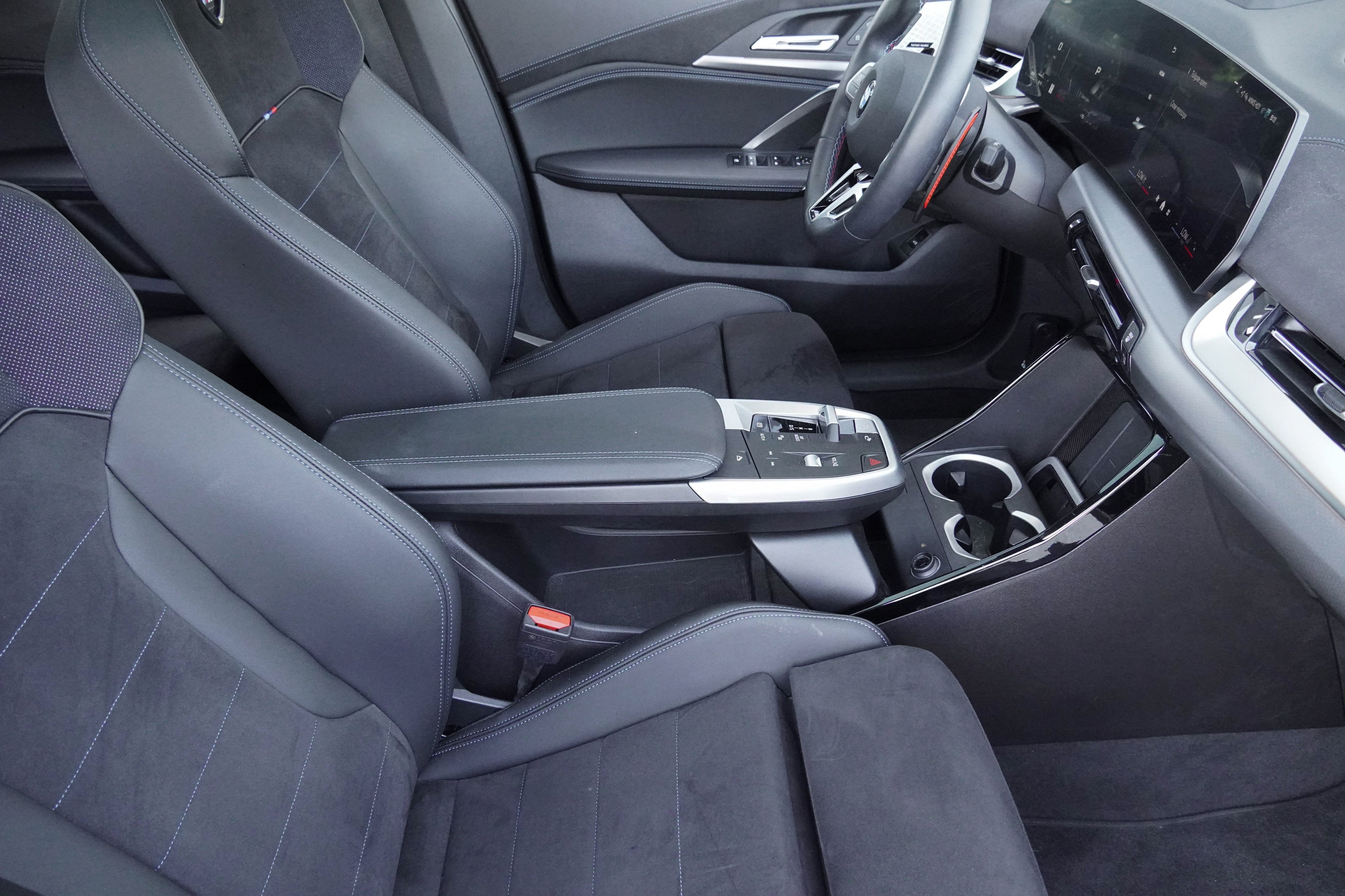 Used 2025 BMW X2 M35i w/ Premium Package AWD/4WD image 12
